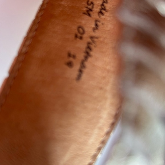 Jack Rogers Women's Tinsley Demi Wedge Sandals, White/Platinum, 8.5 M US - Picture 8 of 8